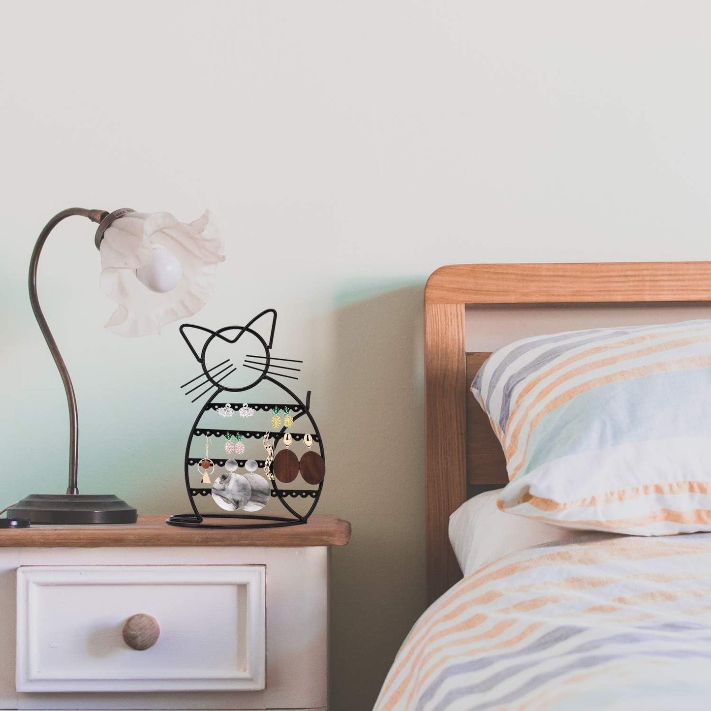 Jewelry Organizer Stand Cat Shaped Earring Holder Organizer Metal 48 Stud Earring Holes Jewelry Holder, Metal Jewelry Display Vanity Organizer for Girls - Black - Eco and More Pet Store DBA Overseen